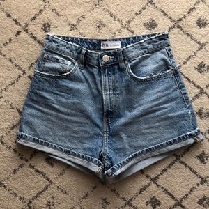 Zara high rise mom jean shorts